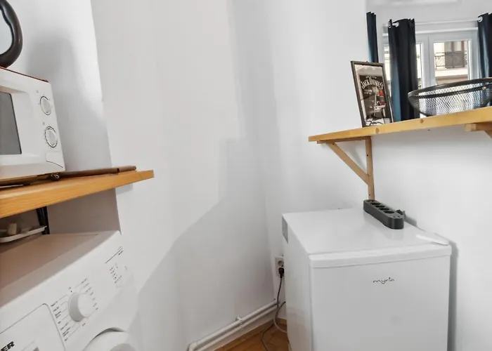 Old Town Center 23a *